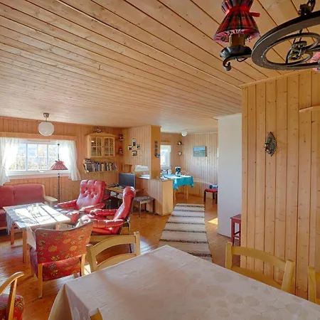 Charming Ski-in Access And Pet Friendly Nyaraló *